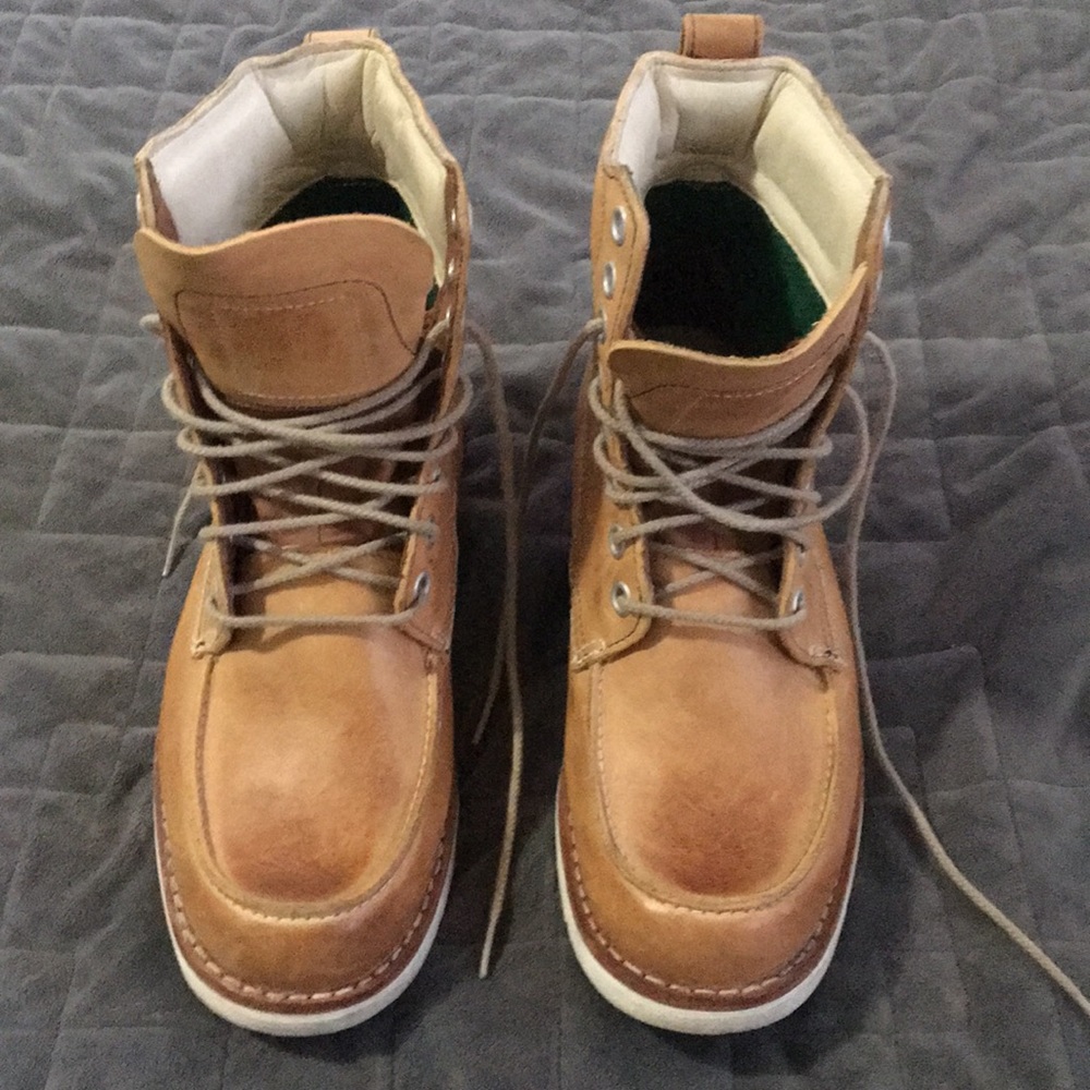 Timberland Men’s 9 Earthkeeper Boots